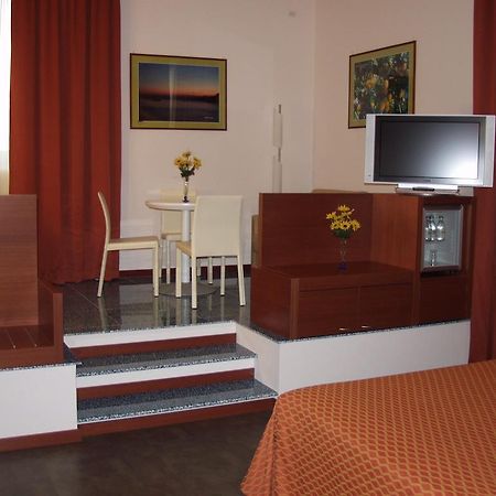 Hotel Mareschi Palace Novara Zewnętrze zdjęcie