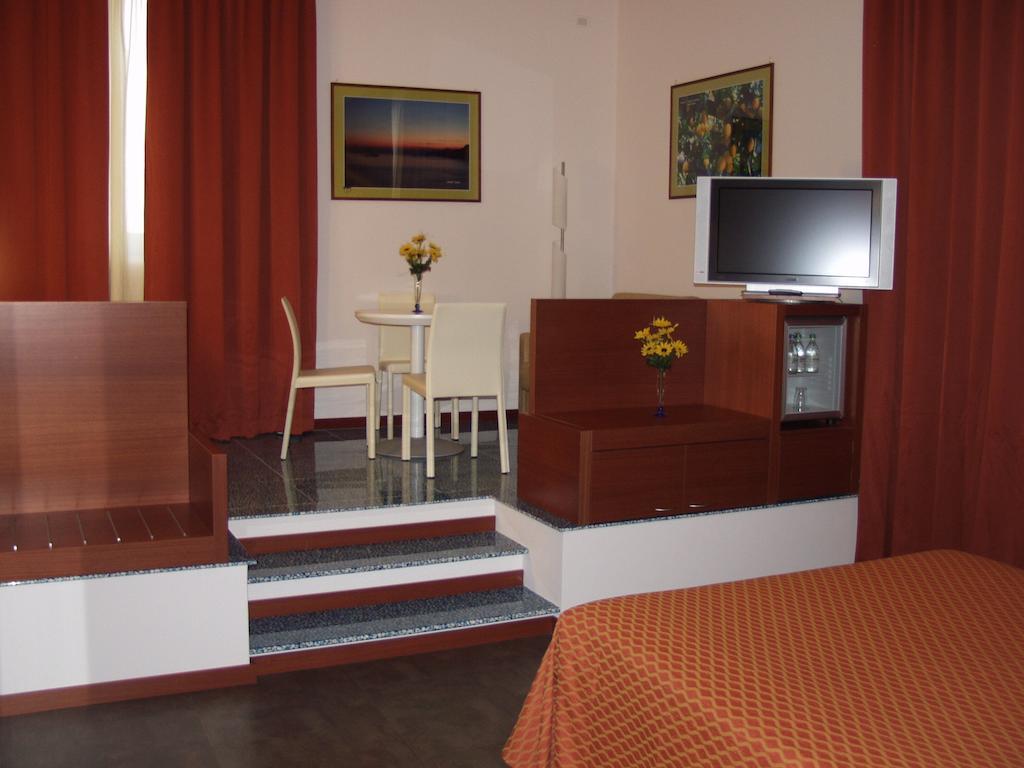 Hotel Mareschi Palace Novara Zewnętrze zdjęcie